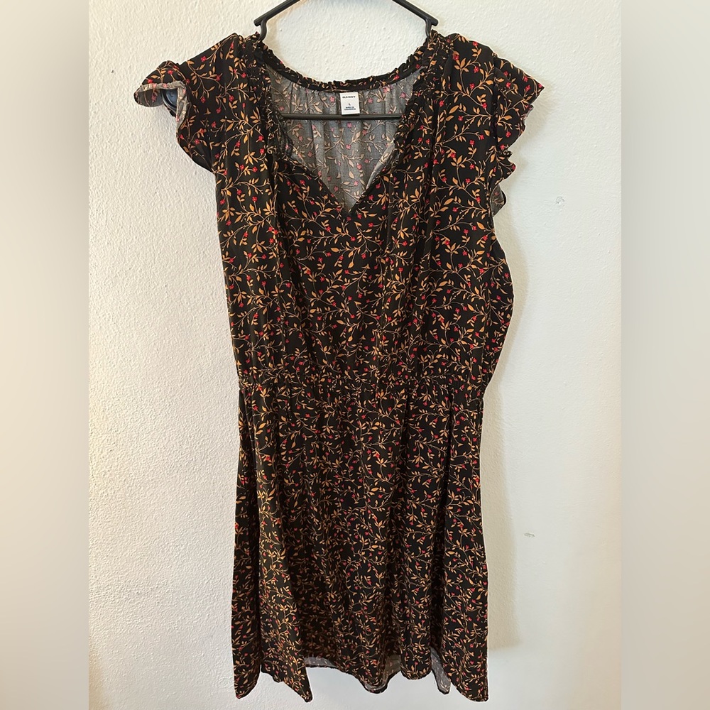 Old Navy Large Floral Mini Dress business casual red gold and black